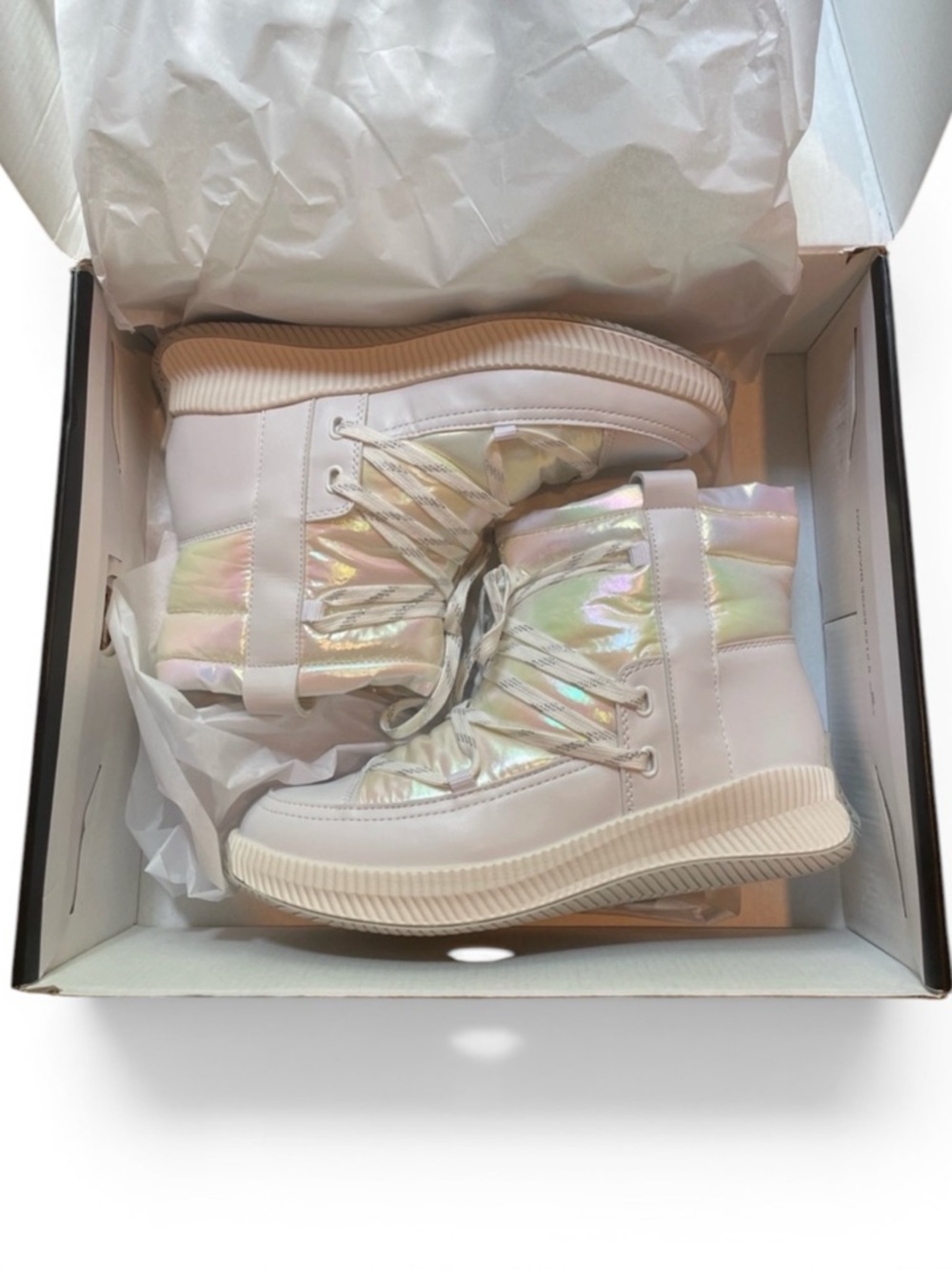 🆕 Nine West - Tunnel 3 High Top Sneaker Boots - Holographic Colors - NIB